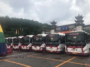 千山号纯电动旅游专线